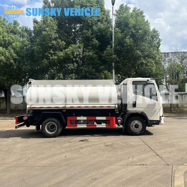 SINOTRUK HOWO 4x2 10000 Litres Fuel Bowser Truck Fuel Truck Tanker