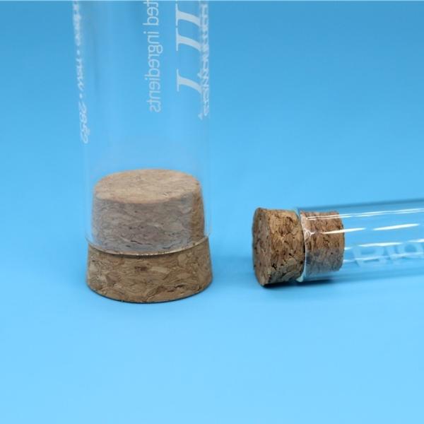Tubo de ensaio de vidro com o bujão da cortiça para o equipamento de laboratório
