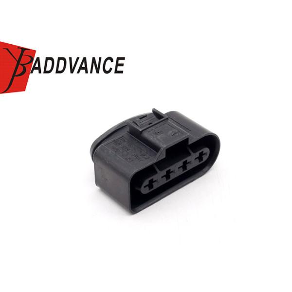 4M0973724 Electrical Headlight 4 Pin Female Connector For VW Audi Q7 2016-2022