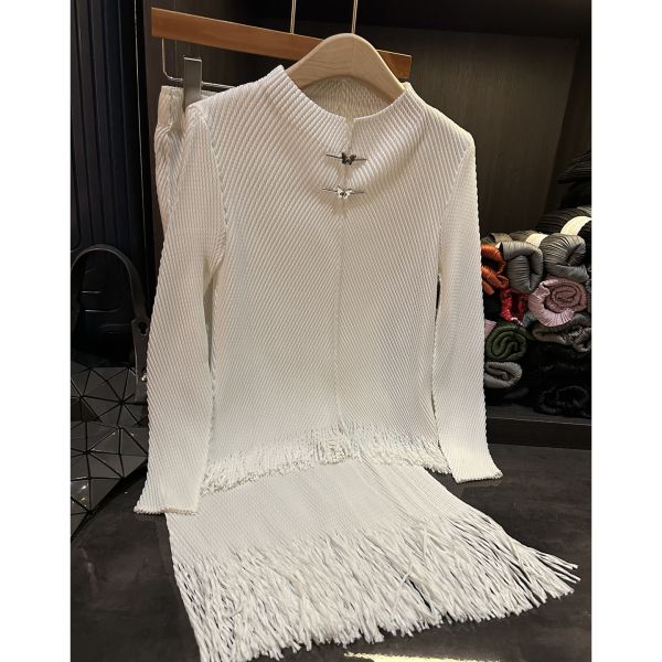 High end temperament elegant solid color dragon scale pleated loose plus size tassel women's two-piece set