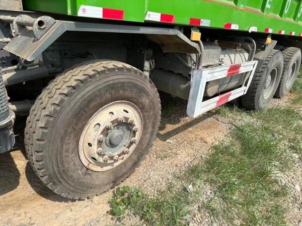 6x4 8x4 10 Wheel 40 Cubic Sino HOWO Truck Price New Tipper Tipping Dumper Truck Used Dump Trucks