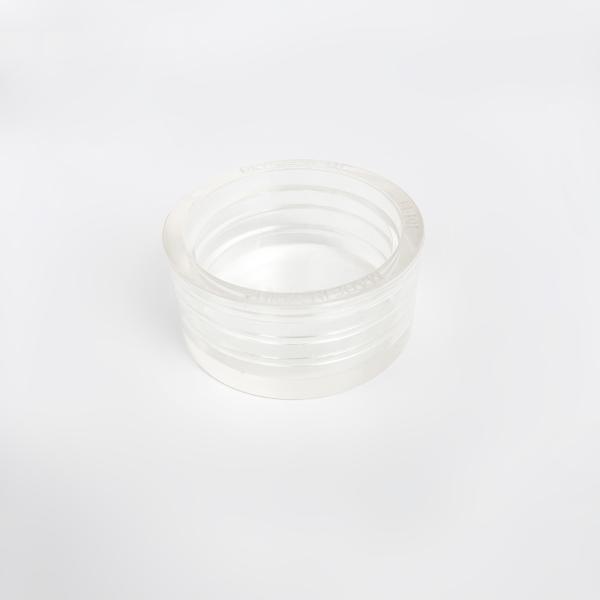 Service de moulage par injection de TPU transparent pour un scellement sous-marin durable
