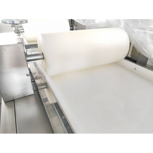 P401 Automatic Puffed Rice Cereal Bar Production Machine 150-300KG/H 380V 5.5kw SS304 Food Grade
