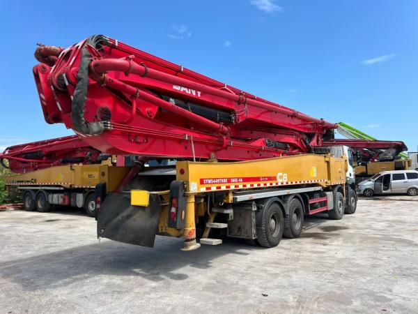Widely used 56m Sany concrete pump is suitable for urban and bridge construction