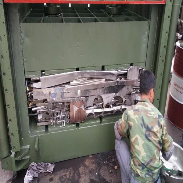 Vertical scrap metal of steel copper aluminum baler Vertical Scrap Baler Used For Soft metal Plastic Waste Paper Baling