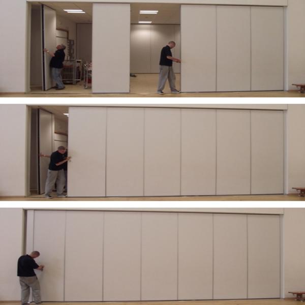 Paredes de división plegables de desplazamiento acústicas en las ruedas/las paredes de división de la sala de reunión