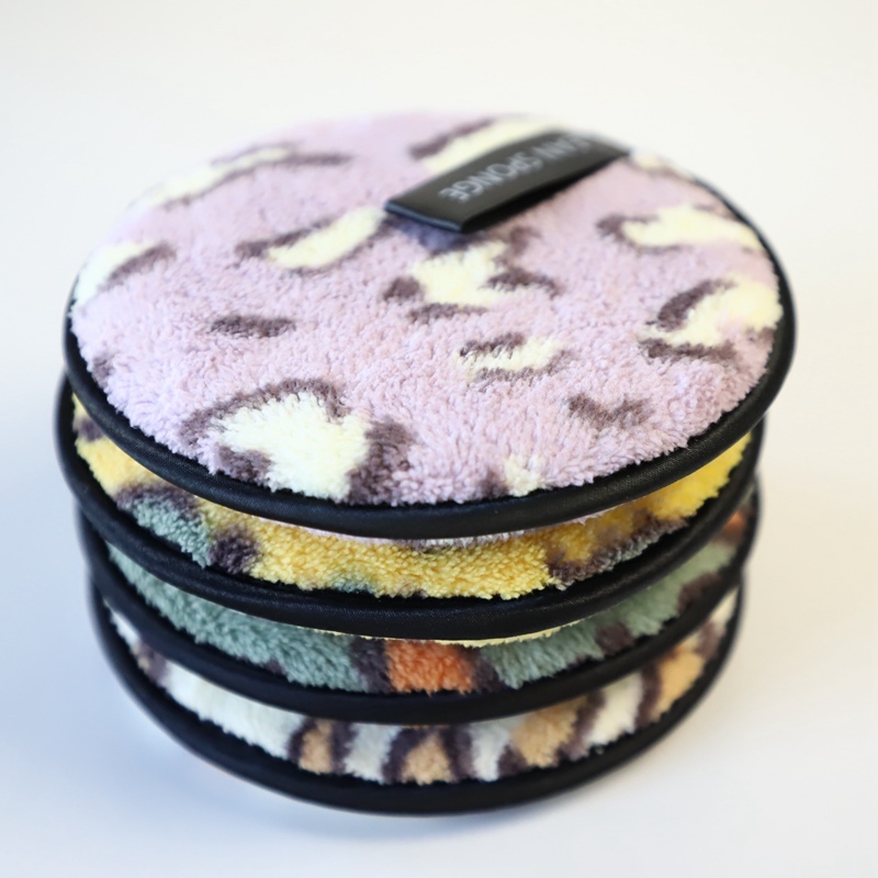 Cosmetic 12x12cm Leopard Print Microfiber Makeup Remover Pads Ultra Soft Reusable