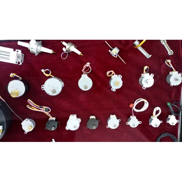 12V 24V 5V DC PM Linear Small Permanent Magnet Stepper Motor