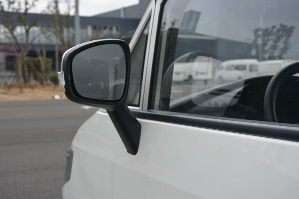 Mini Van elétrico completo de carregamento rápido 7.2m3 Volume Carga Van EV