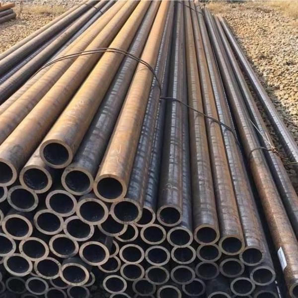 ASTM A 106B 130mm American Standard Carbon Steel Tube With Precise Dimensions For Engineering Construction