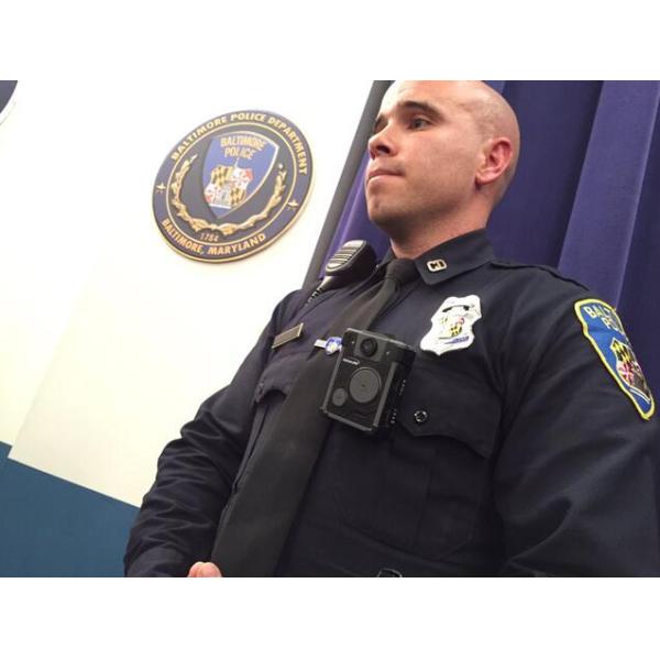 Câmera infravermelha do corpo do agente de segurança de GPS WIFI com uma garantia mais remota do ano