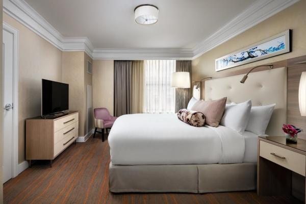 Hotel Standard Double Room Interior design of Furniture in Fabric upholstered headboard and Leather Bed with TV cabinet
