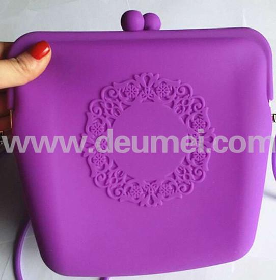 New Fashion Ladies Leisure Silicone Shoulder Bag Customized Color Coin Pouch