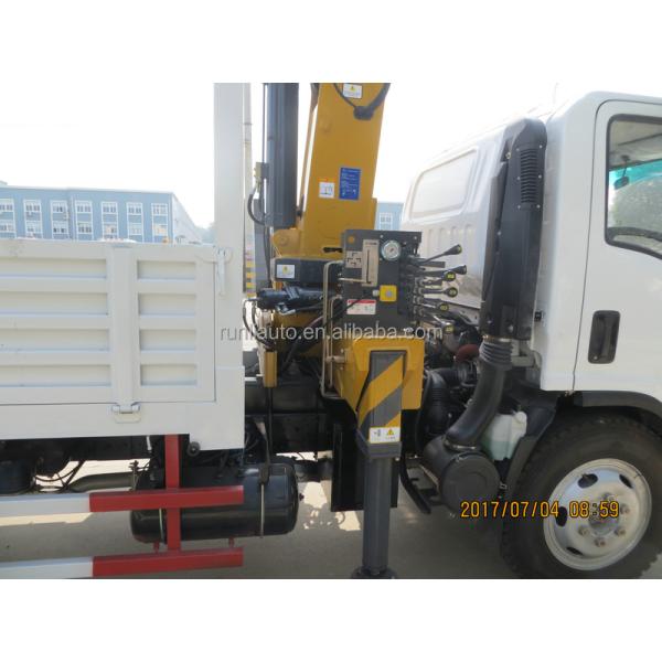 Cheaper Price 5 Tons Crane Mounted Truck ISUZU Cargo Truck for Sales