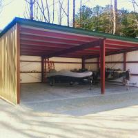 Prefab Q355 Steel Structure Garage with Sliding Doors