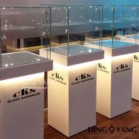 Salón de exposiciones 500X400X1600MM Retail Display Cabinets de vidrio
