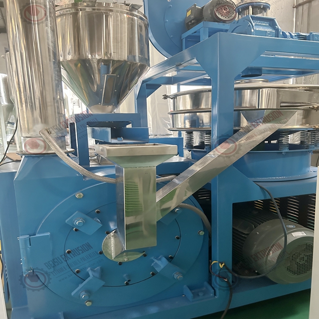 SMF-800 Дисковое лезвие Пластиковая пульверизаторная машина Ldpe Пульверизаторное оборудование шлифовального завода