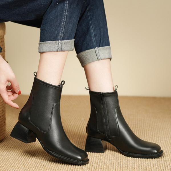 Customized Women Heeled Shoes Black Square Chunky Heel Leather Boots Round Toe