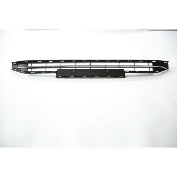 3GB 853 677 VW Passat 2019 2020 Front Bumper Grills For Cars Black With Strip