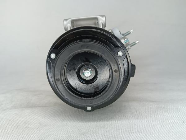 Auto AC Conditioning Compressor For  Ssangyong TIVOLI 1731303111 D16F G16F