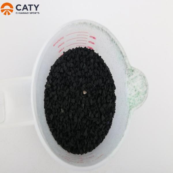 Granulés de caoutchouc SBR recyclé noir 0,5-5 mm pour revêtements de sol sportifs