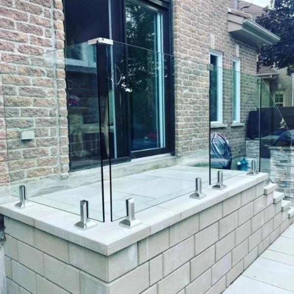 Frameless Glass Railings With Stainless Steel Spigots For Fence Balconies Staircase Patios