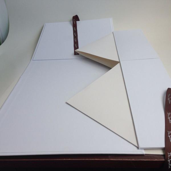 Foldable Rigid Cardboard 1.5mm 900GSM Christmas Gift Box Full White