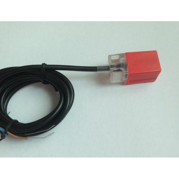 PL-05 DC 6-36V 5 mm distance 3-wire inductive square proximity sensor switch