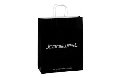 casual clothes paper bag 02