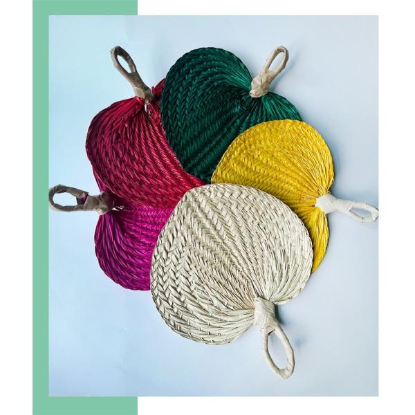 Y-Z High Quality Handmade Vintage Summer Creative Bohemian Palm Leaf Cool Fans Bamboo Cattail Leaf Hand Fan for Wedding