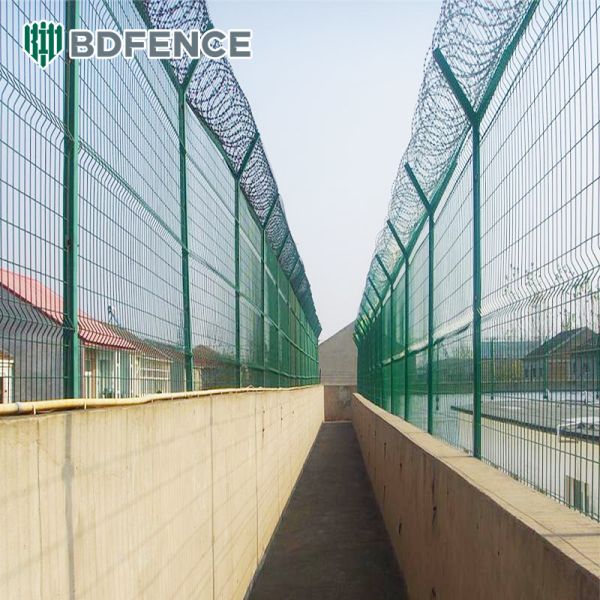 painted colors Welded Wire Mesh Airport Aoa Fencing Anti Theft Anti Cut Steel Prison Fence