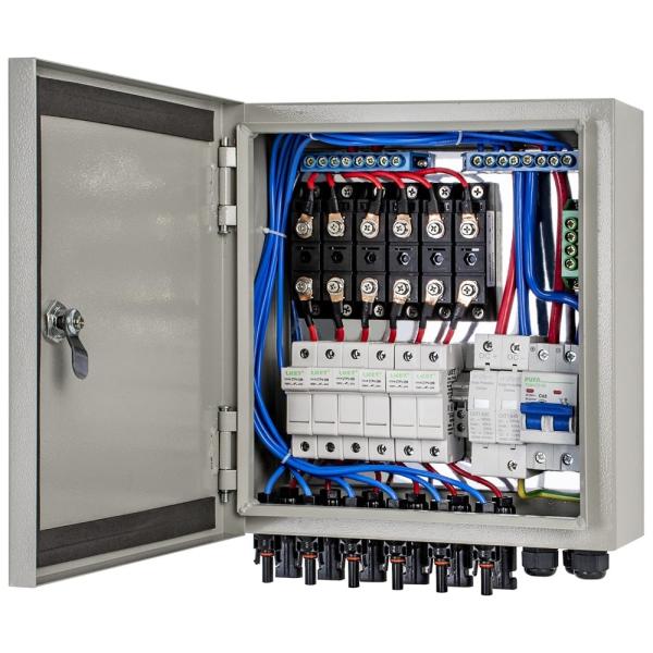 18 in 1out 500vac Ip65 Pv 4 String For Panel Solar Power Meter Combiner Box avoid damage to photovoltaic panels
