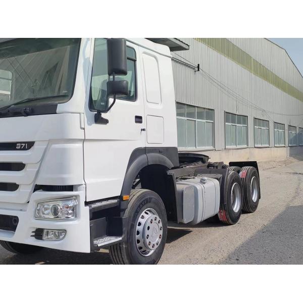 Professional Design Used Left Hand Drive Sinotruk HOWO T7h 440HP 500HP 6X4 Tractor Truck