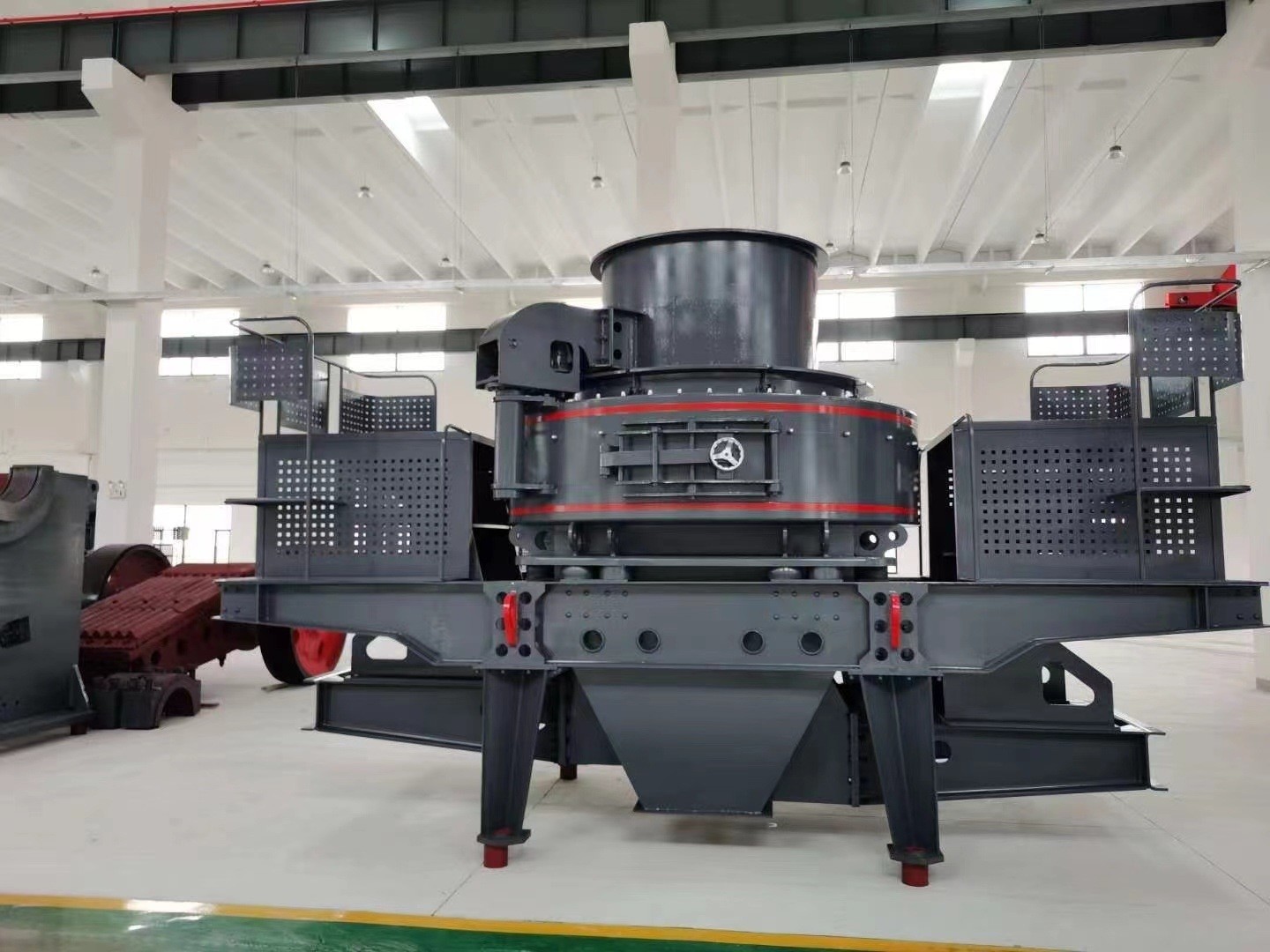 60-520tph Sand Vertical Shaft Impact Crusher for Construction Aggregate Inlet Size 40mm