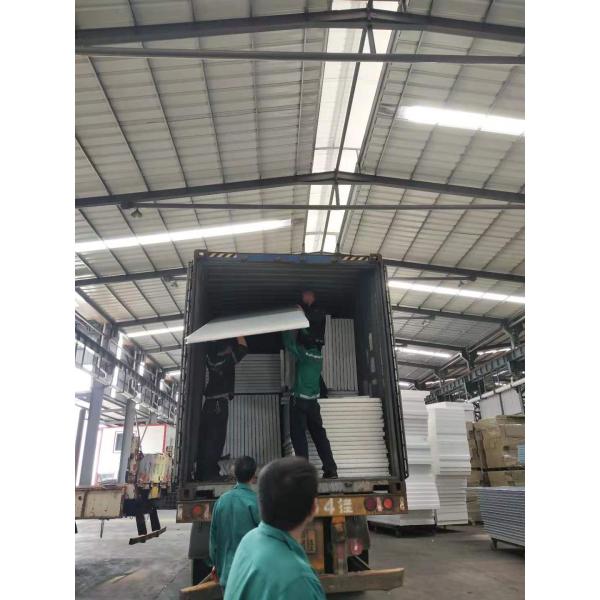 C Section Purlin Building Steel Frame With Heat Insulation Sandwich Panel And Roofing