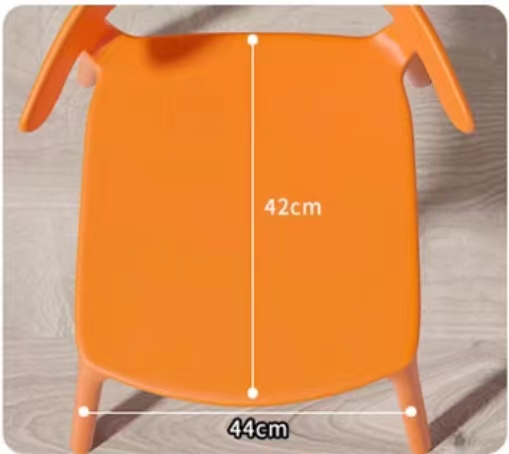 Sillones de plástico para comedor de apilamiento impermeables Sillones de plástico de comedor de color verde