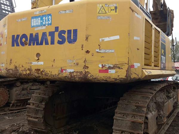 Une excavatrice Komatsu PC700 PC700-8 de haute qualité est à vendre