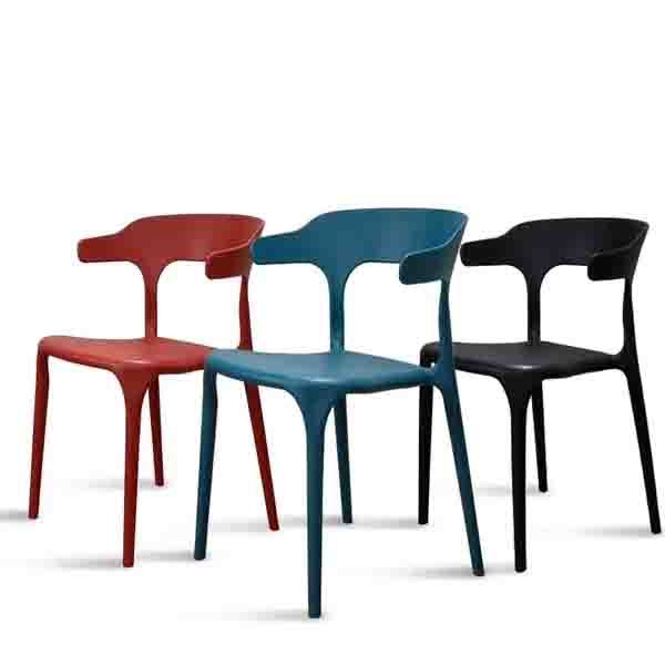 Lightweight Stackable Plastic Chairs With Armrest For Events Weddings