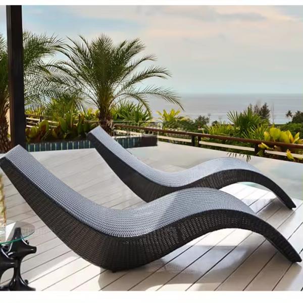 Экологически чистый простой стиль наружного PE Раттан Солнце пляж бассейн палуба стул гостиная