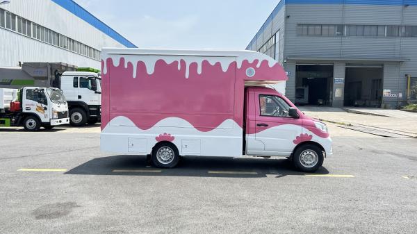 Foton 115 Horsepower 1.5L Displacement 5 Speed Gearbox Ice Cream Vending Truck Cake Dessert Vending Machine Advertising Truck