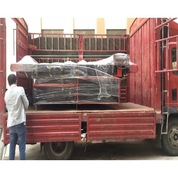 High-Speed CNC Digital Cutting Machine with 100-1200mm/s Cutting Speed and 2500x1800mm Cutting Area for Garment Fabric