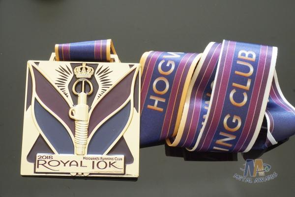 Royal 10K And 15K Custom Sports Medals Soft Enamel Color With Sublimated Ribbon