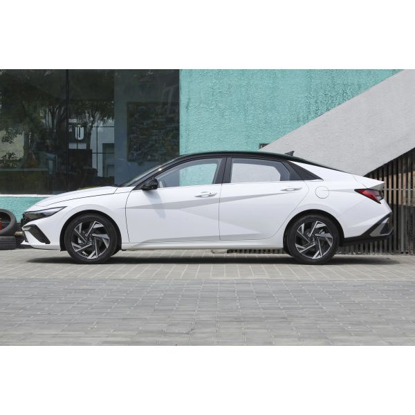 2025 Hot Sale Best Price Gasoline Car Beijing Hyundais Elantra n Line 1.5L Fuel Car New Car Sports Sedan Gas Vehicles