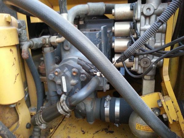 Used KOMATSU PC120-6 12 ton Excavator For Sale