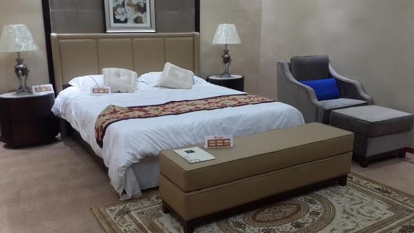 Shangri - La Hotel Style Bedroom Furniture / Contemporary Hotel Furniture