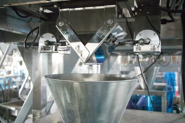 Automatic packing coffee powder price tea bag sugar pepper salt spice filling multi-function packaging machine