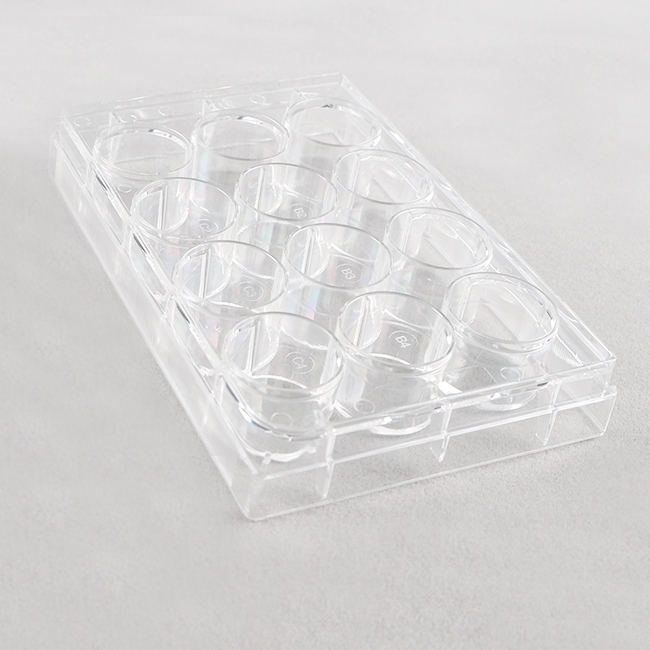 Cell Culture Plate Обработанная ТК ИСО КЭ 12 хорошо обработанная культура ткани плоского дна плиты клеточной культуры