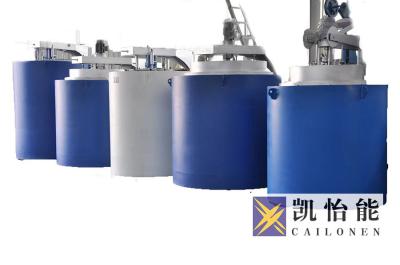 Uniformidad de la temperatura de revenido en horno de fosa a baja temperatura, alta precisión de control de temperatura. Principalmente para materiales metálicos, piezas metálicas para revenido, recocido y otros tratamientos térmicos.