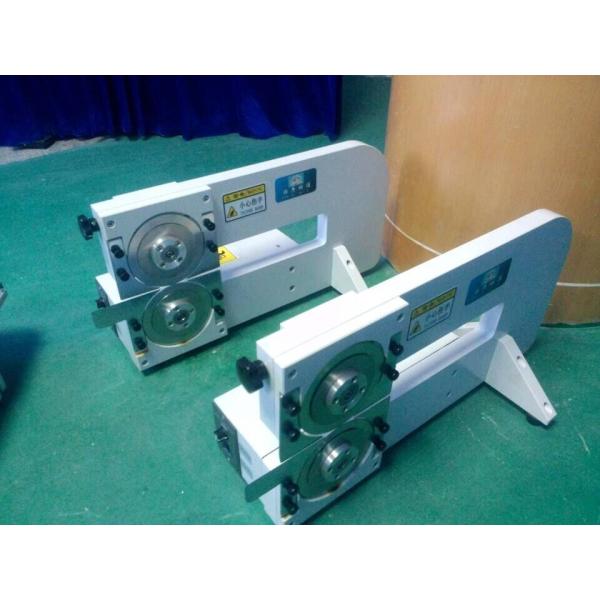 El TAXI de la precisión hizo una oferta la máquina del separador del PWB, equipo del PWB Depaneling