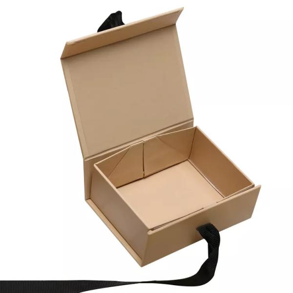 Collapsible Jewelry Packaging Boxes Magnetic Jewelry Paper Box With Black Ribbon
